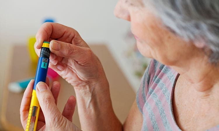 5 tips to mitigate use-related risk for pre-filled syringes and other injection devices